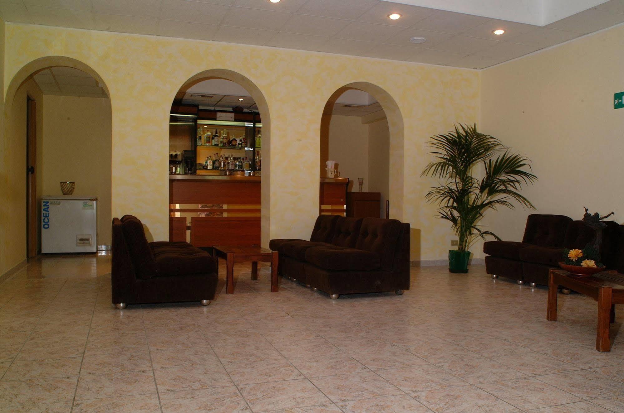 Residence Beau Sejour อันเต-เซนท์-อันเดร ภายนอก รูปภาพ